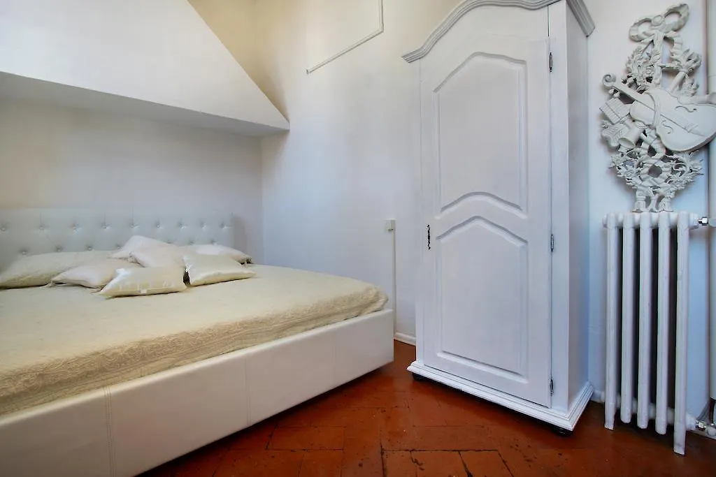 Appartamenti Rinascimento Florencie 0*,